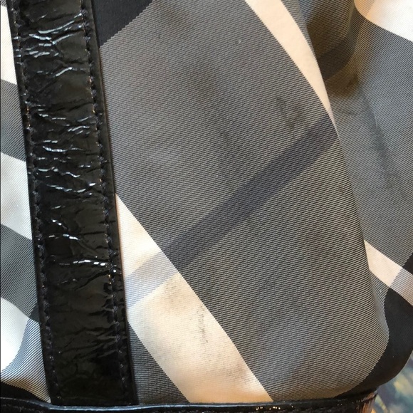 Burberry Bag - Picture 4 of 8